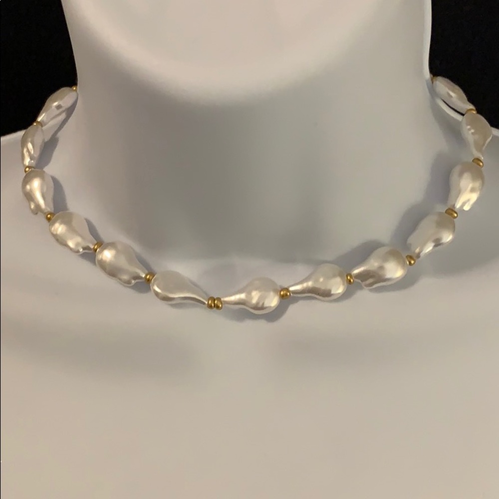 Faux freshwater pearl choker necklace.